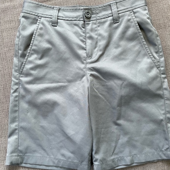 Under Armour Boys Chino Shirts - Picture 1 of 4